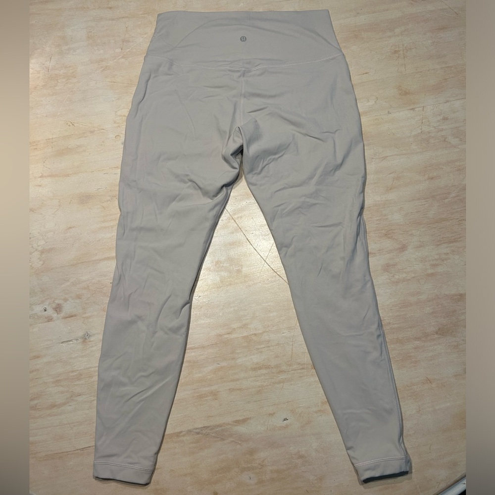 Lululemon women’s yoga pant ankle length